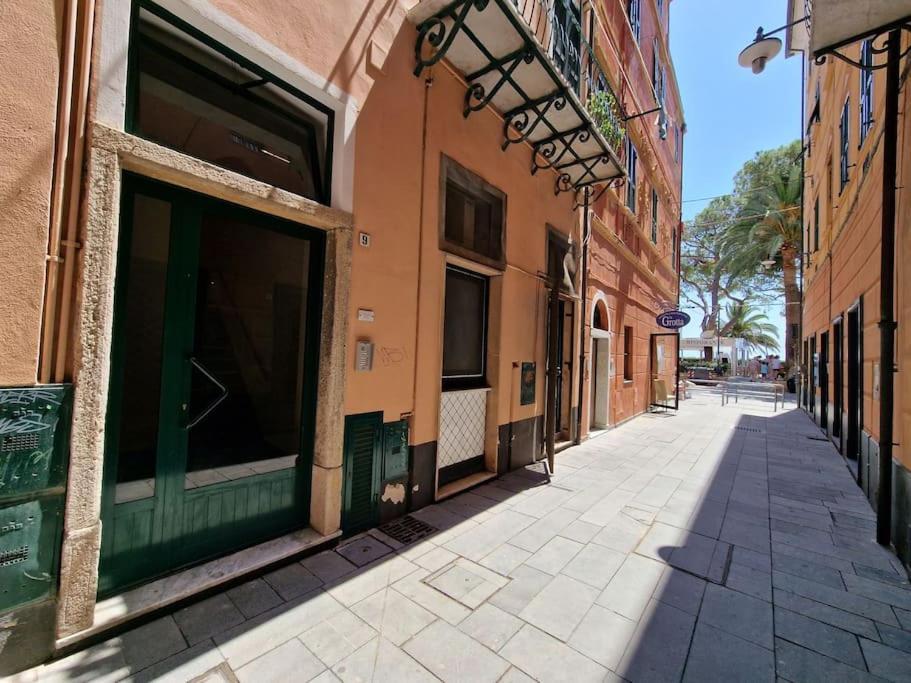 Silver Sands Finale Ligure - Traditional Apartment - 4 Beds & Terrace By The Beach Eksteriør bilde