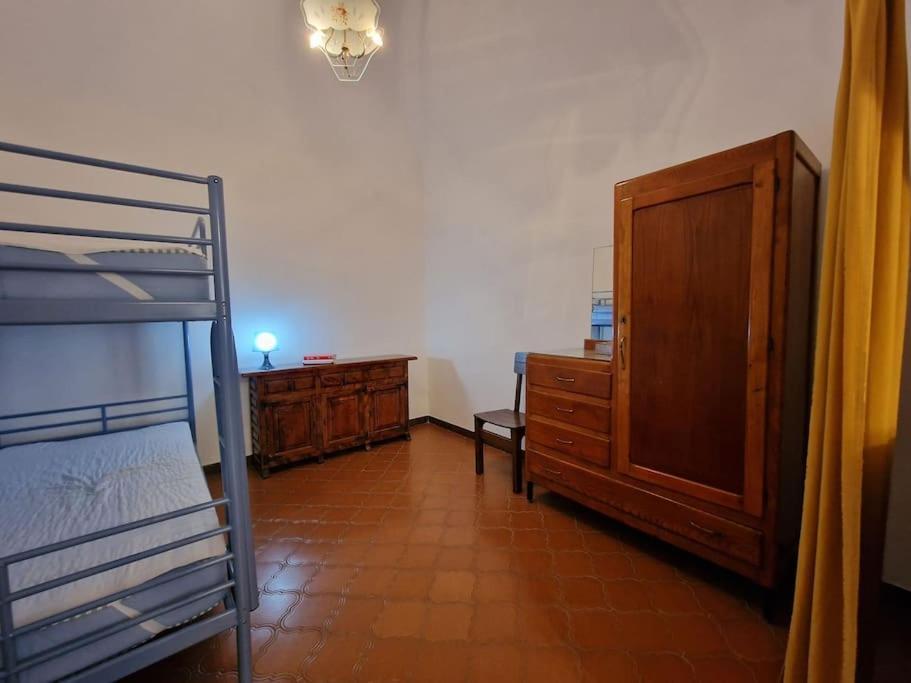 Silver Sands Finale Ligure - Traditional Apartment - 4 Beds & Terrace By The Beach Eksteriør bilde